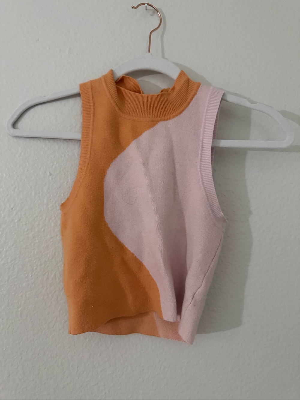 LA Hearts Sleeveless Colorblock Mock Neck Top - Pink & Orange